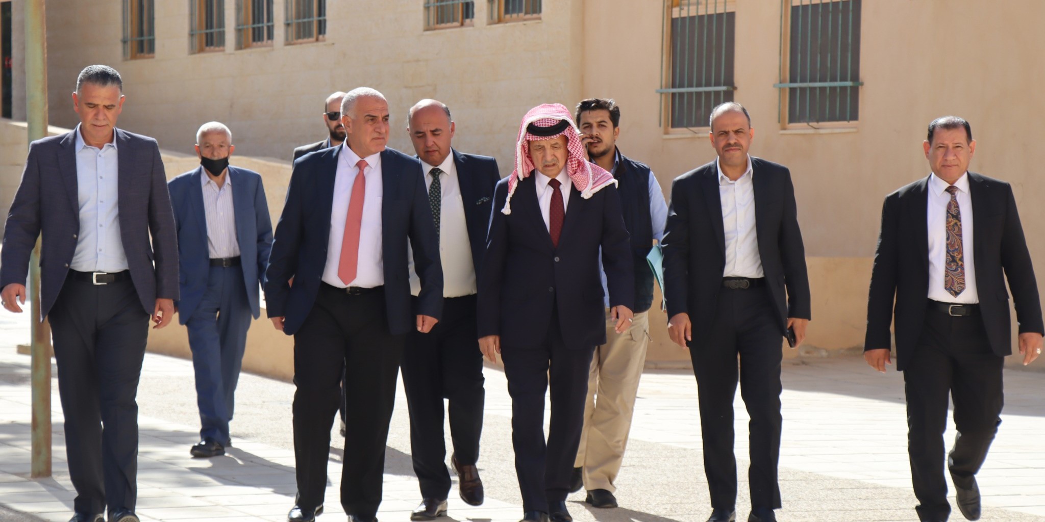  العين توفيق كريشان يحاضر في جامعة الحسين بن طلال حول 